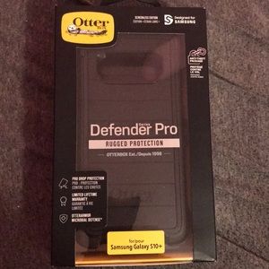 Otter box phone case